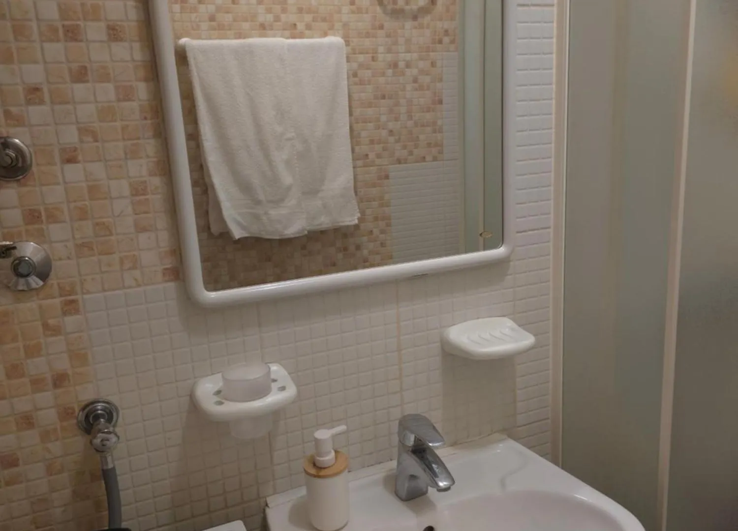 아파트 Studio Valent-Fast Wifi, Free Parking,Balcony,Near The Beach 자다르