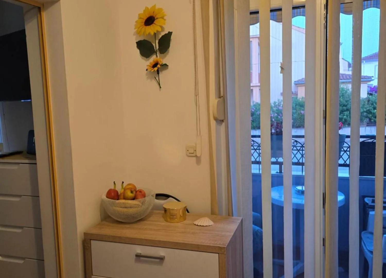 아파트 Studio Valent-Fast Wifi, Free Parking,Balcony,Near The Beach 자다르